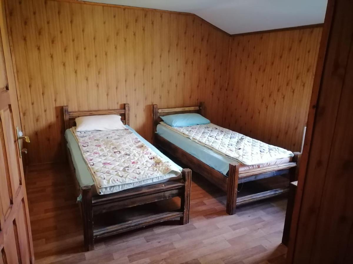 La Elvetian Hotel Iasi Bagian luar foto